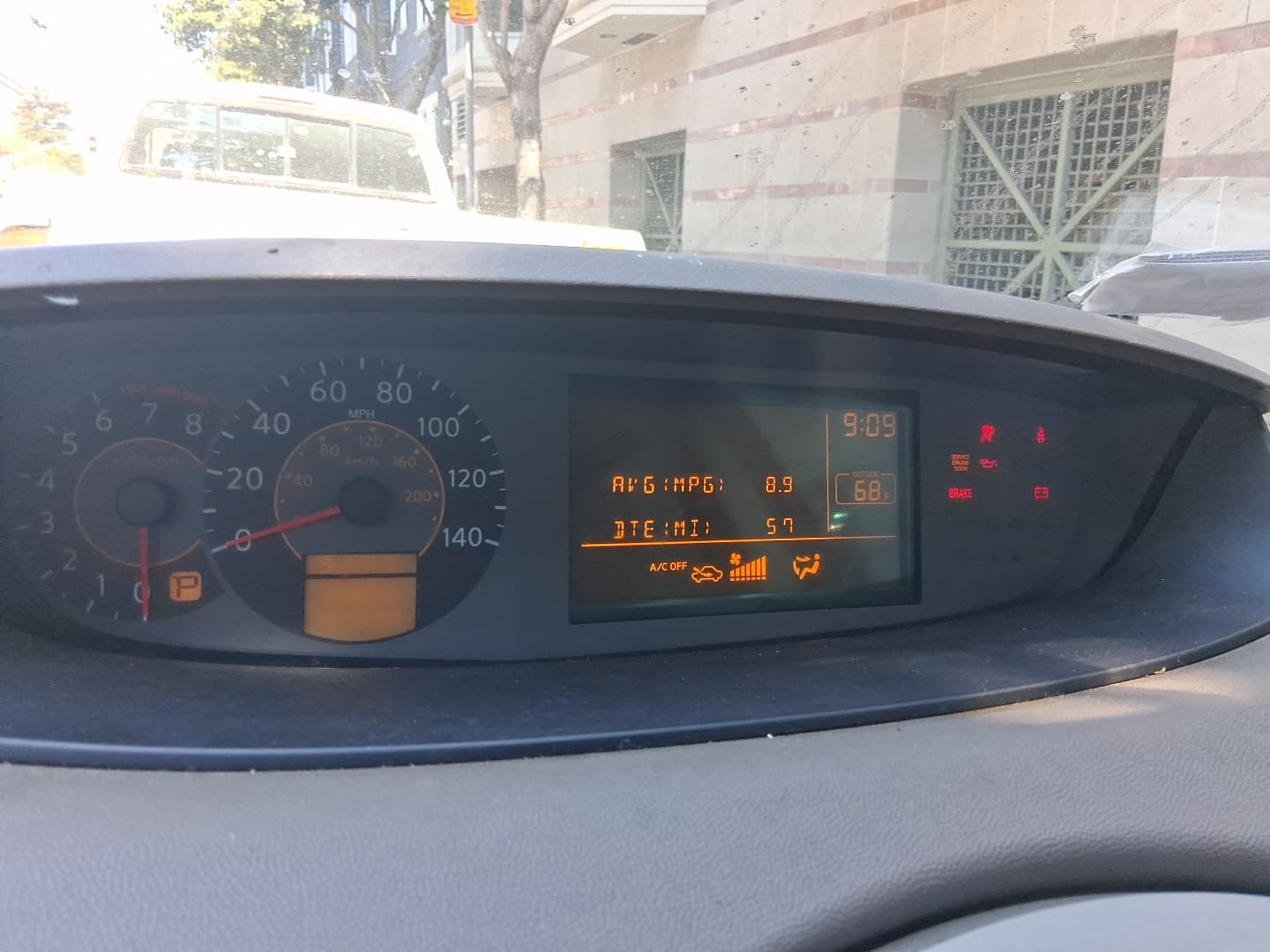 2004 Nissan Quest 3.5l registration paid till 2026!